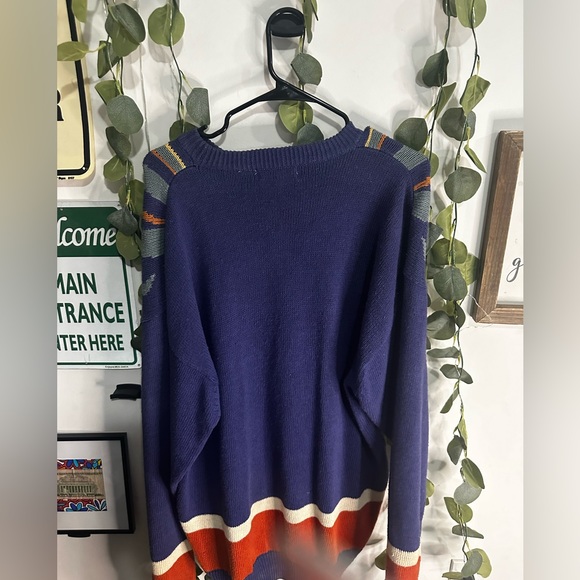 True vintage Aggio Biggie Hip Hop sweater. Size Large. - Picture 2 of 3